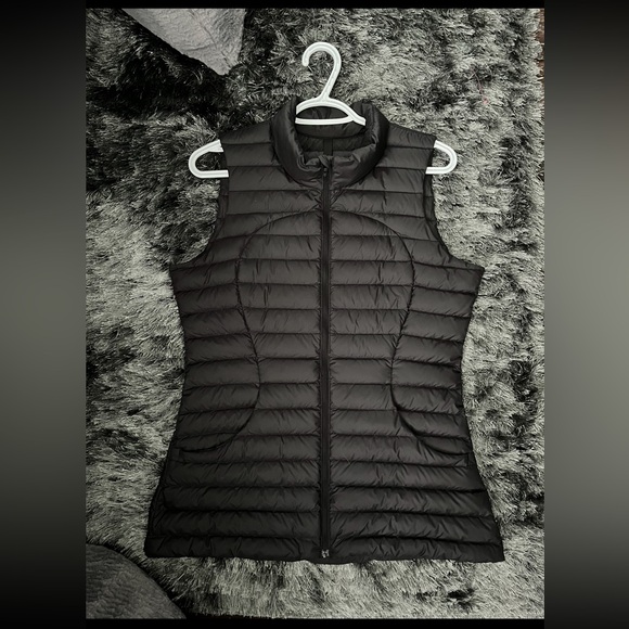 Lululemon Pack it down vest 8 - Picture 1 of 12